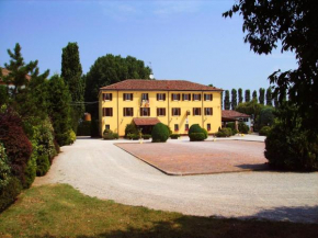 Hotel Antico Casale Vigarano Mainarda